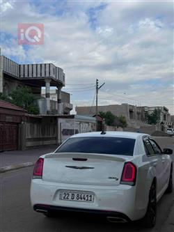 کرایسلەر 300